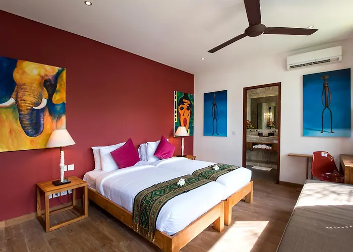 Tangram, 6 Bedrooms Private In