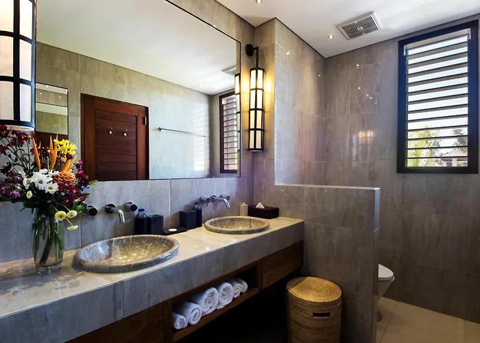 Tangram, 6 Bedrooms Private In スミニャック