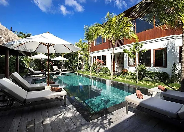 Tangram, 6 Bedrooms Private In